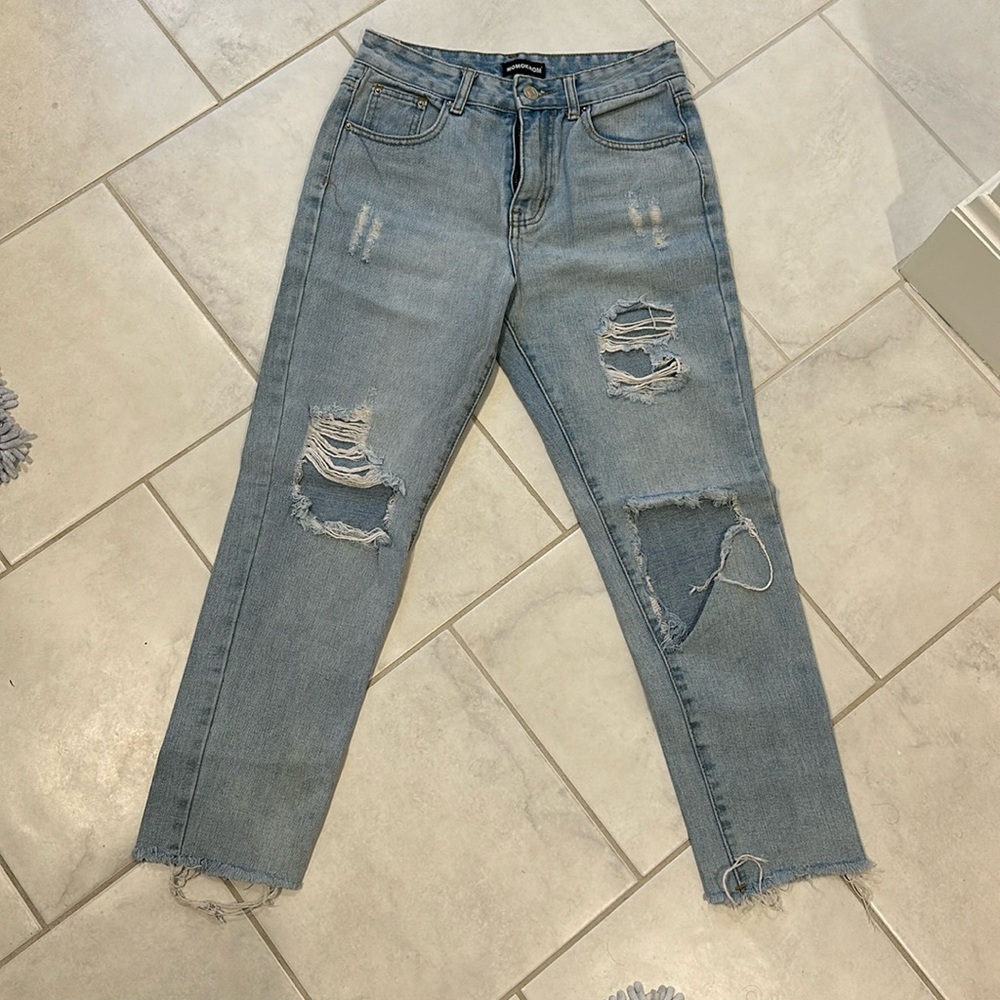 MOMOKROM Distressed High Rise Jeans - size 8